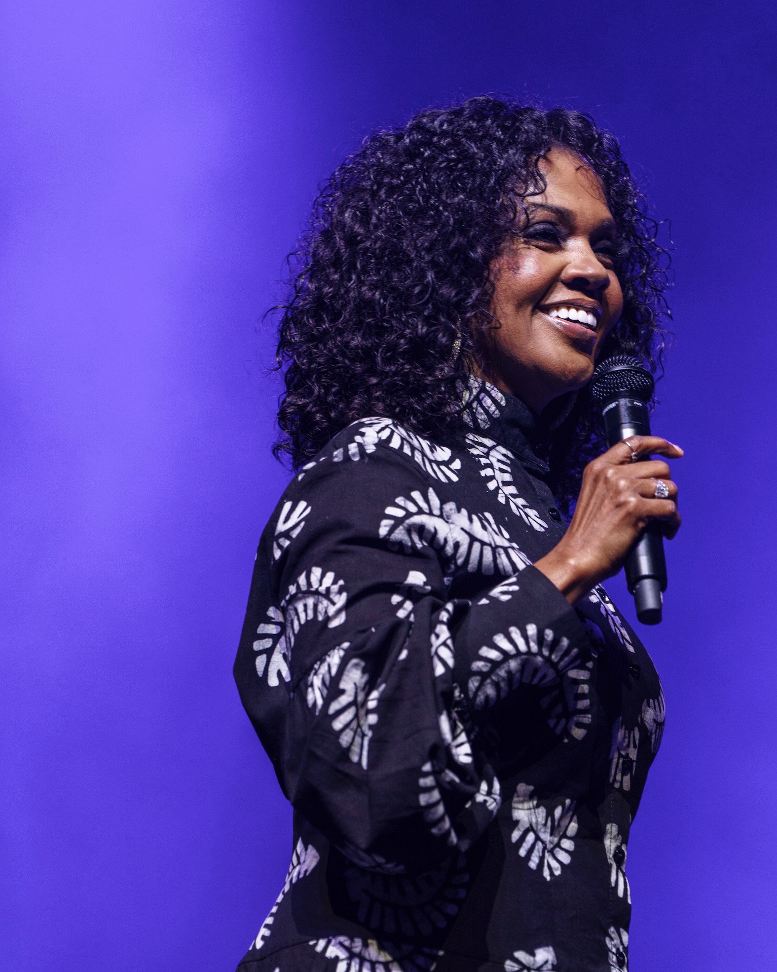 CeCe Winans