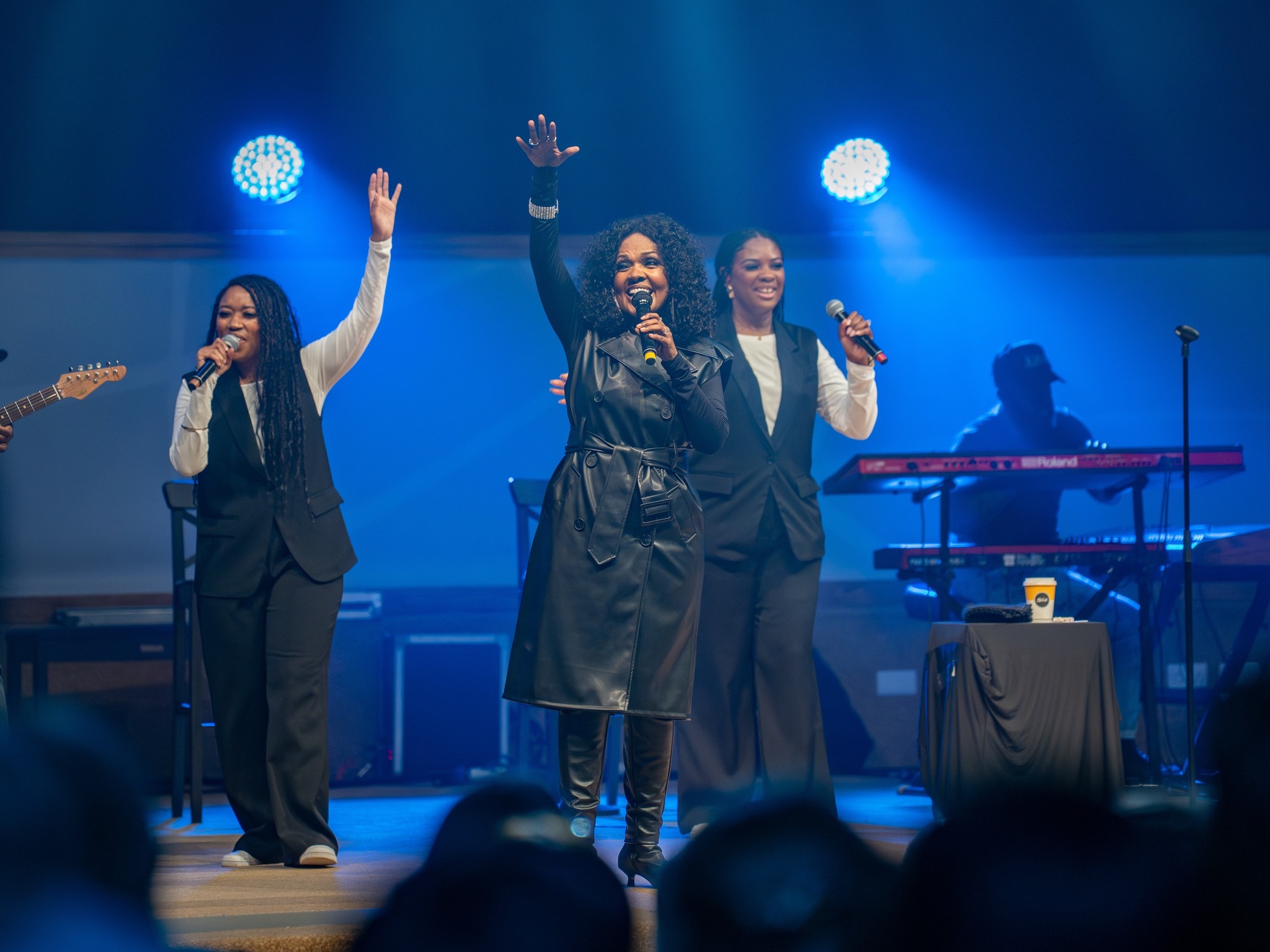CeCe Winans